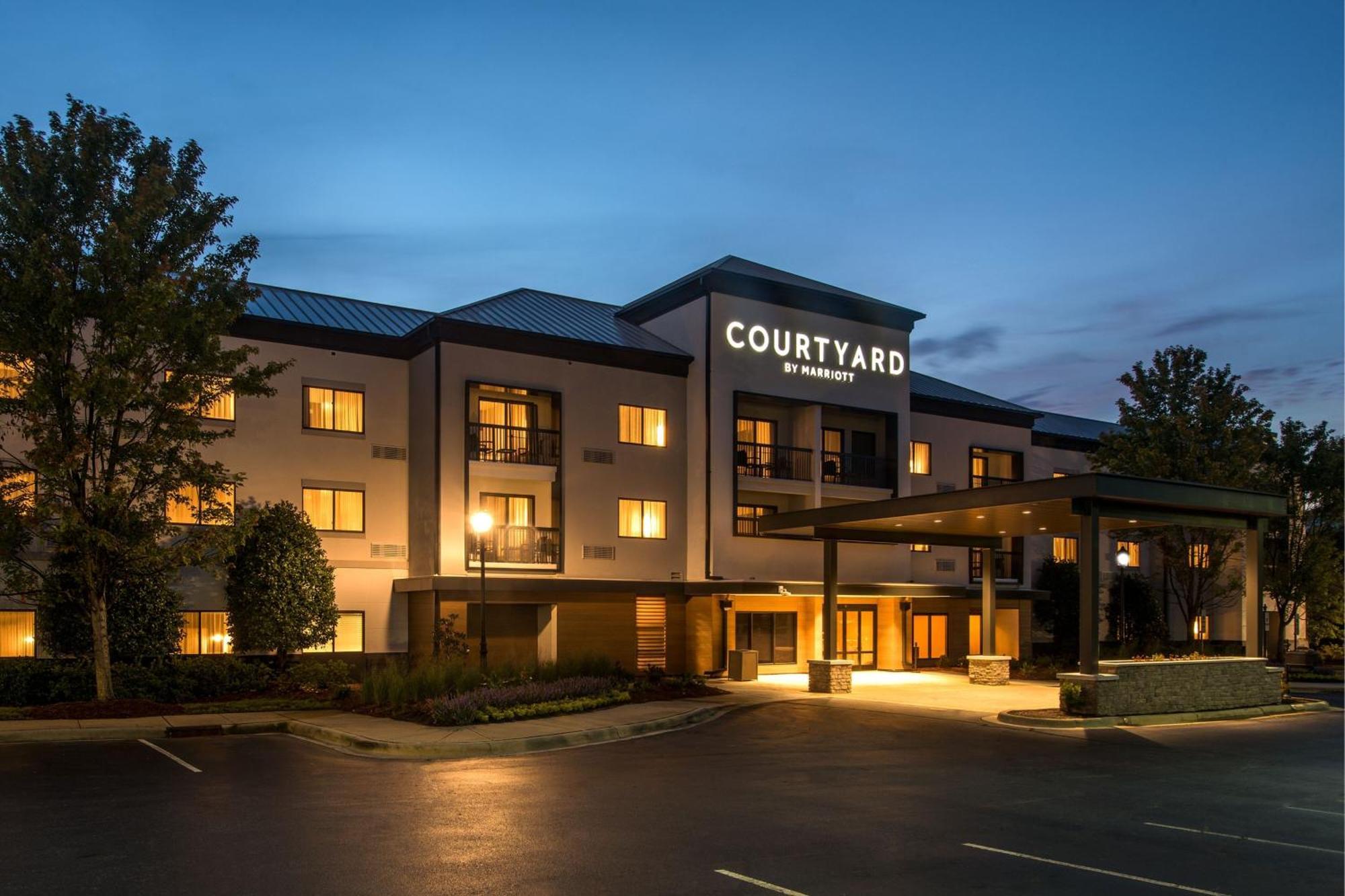 Courtyard By Marriott Charlotte Ballantyne Hotel Exterior photo