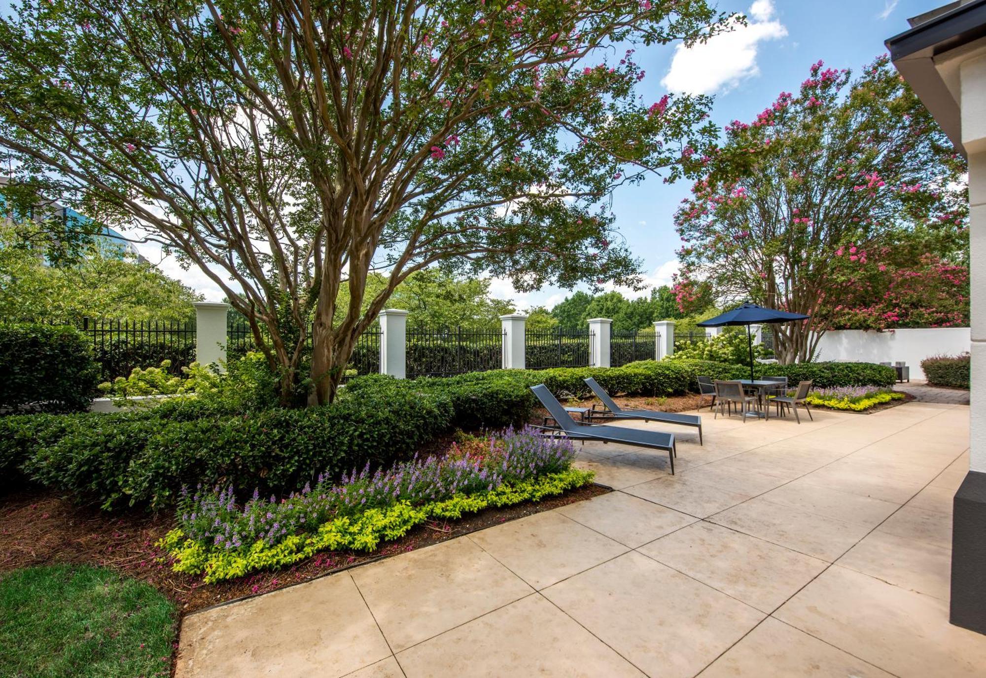 Courtyard By Marriott Charlotte Ballantyne Exterior photo